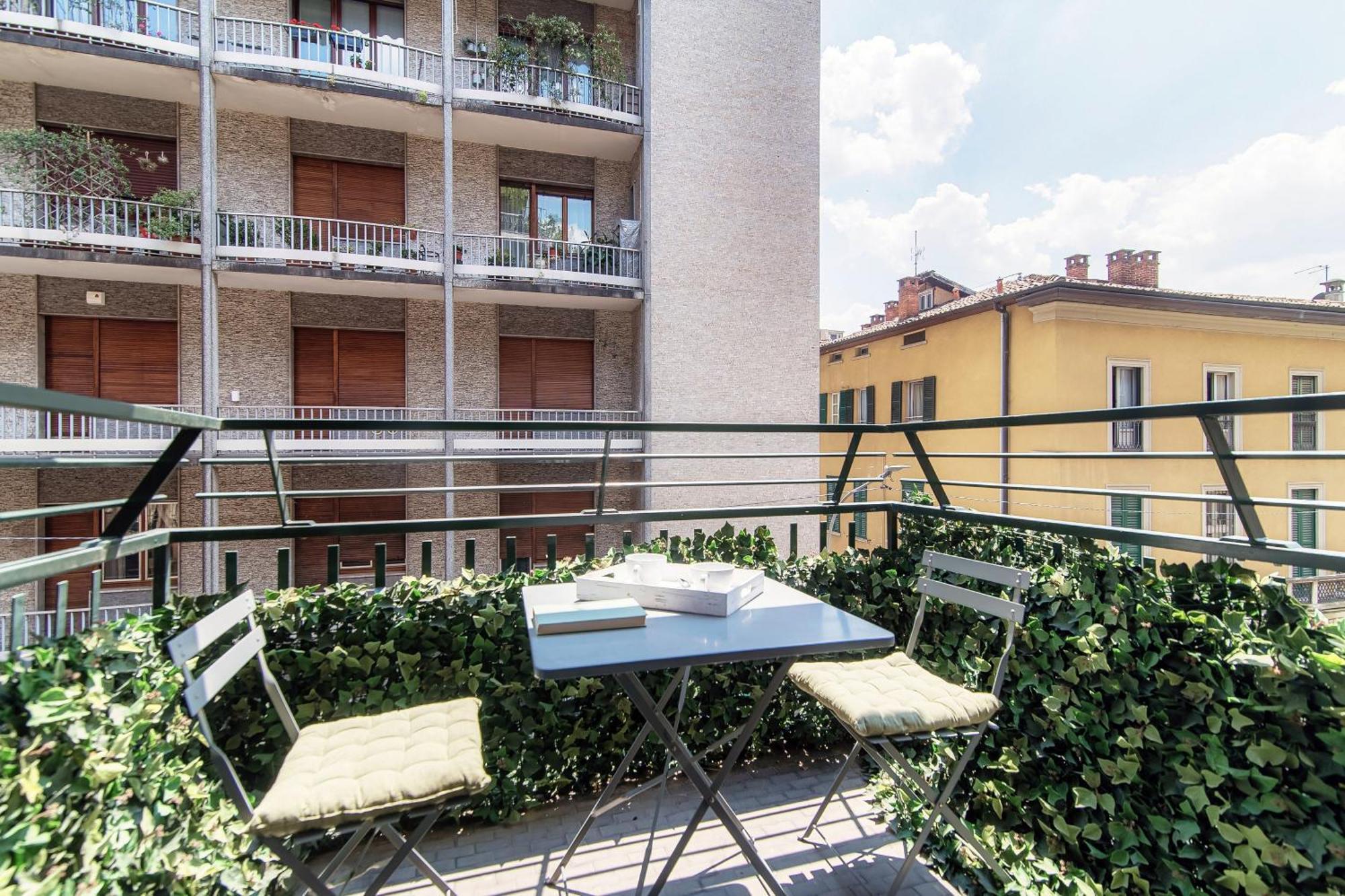 Appartement Rezzonico - By Myhomeincomo Como